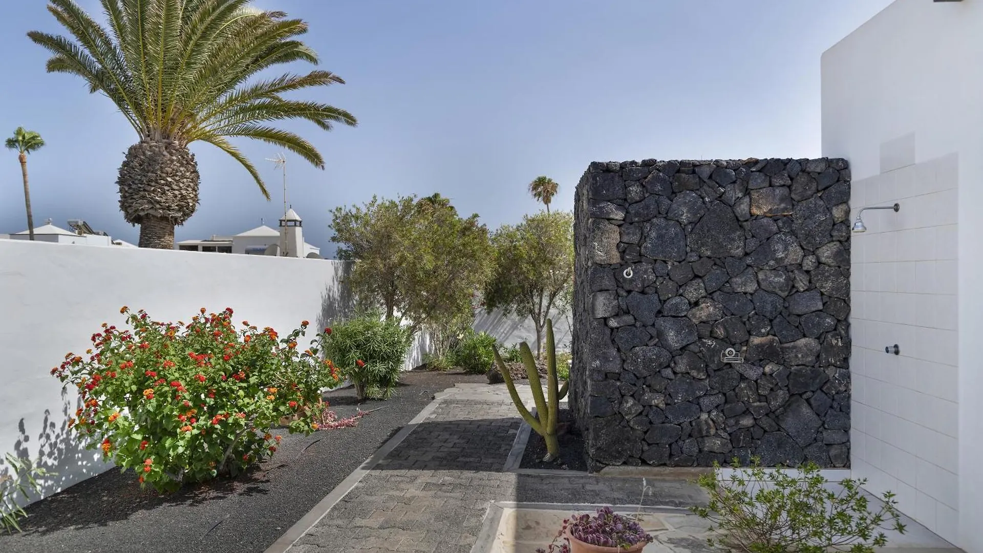 Apartamento En Puerto Del Carmen, 2 Puerto del Carmen  0*, Puerto del Carmen (Lanzarote) Spain