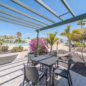  Сasa de vacaciones Bandama 14! 2 Bedroom Newly Renovated Bungalow, Pocillos, Puerto Del Carmen.